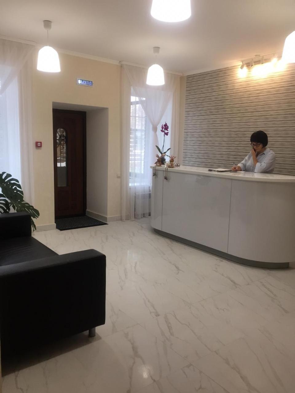 Scandi Hotel Makinsk Esterno foto